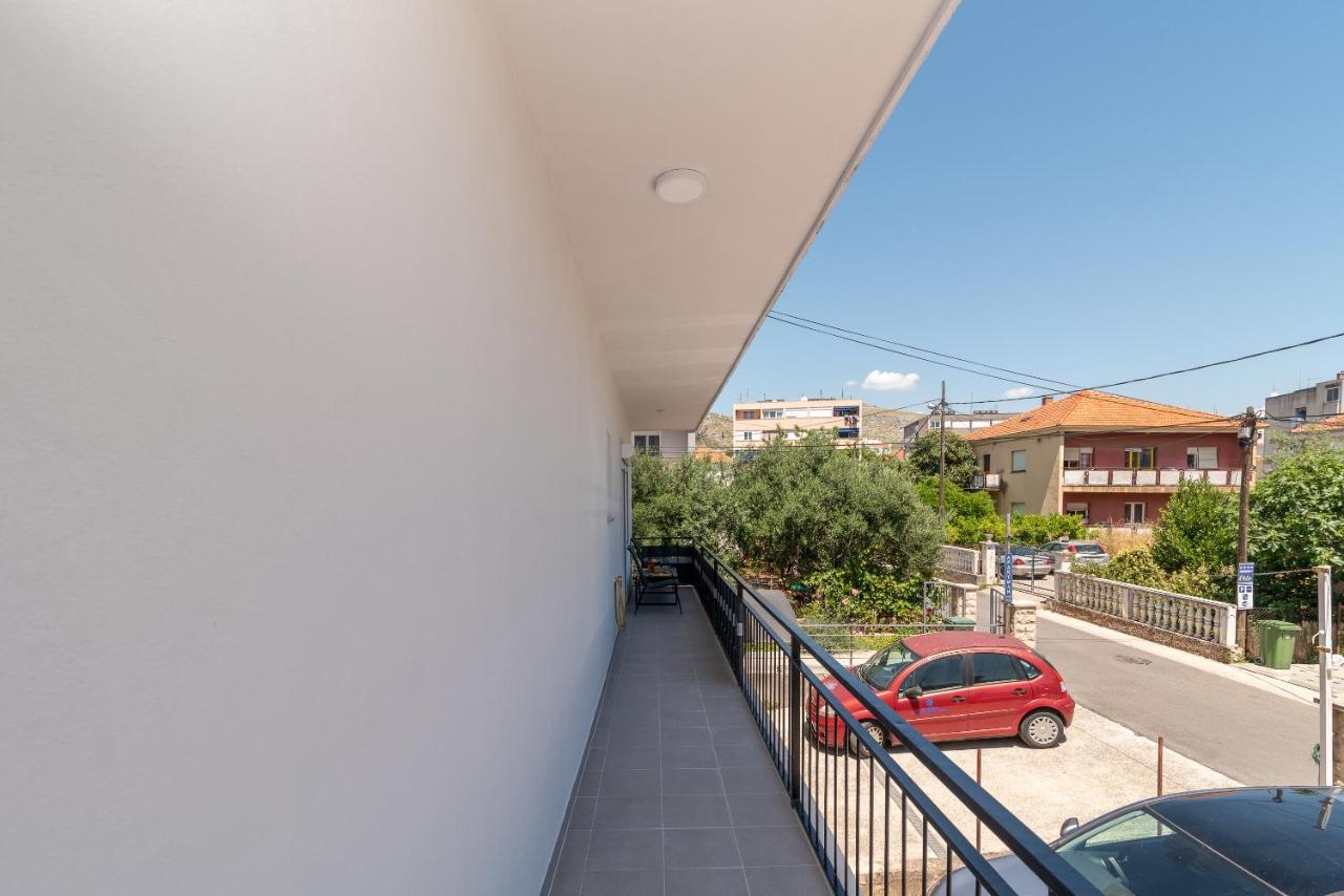 Apartman Galeb Trogir Extérieur photo