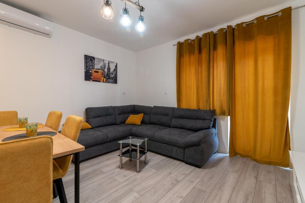 Apartman Galeb Trogir Extérieur photo